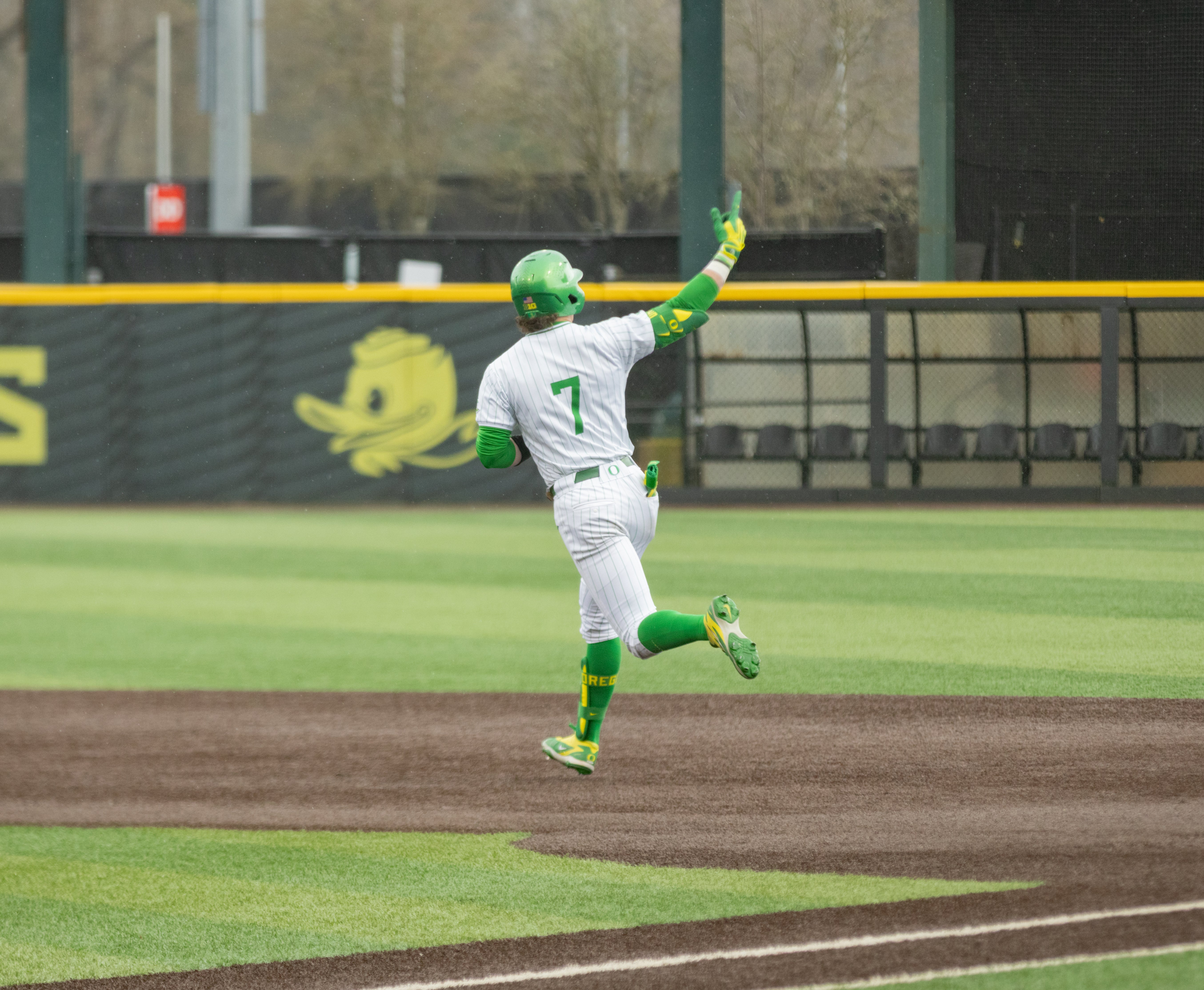 Jax Gimenez rounds first after homering in Oregon's 10-0 win over Xavier